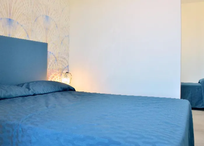 Azure Serenity Modern Sea View Flat With Pool Apartmán *